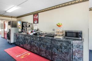 Hotel Econo & Fairgrounds Des Moines